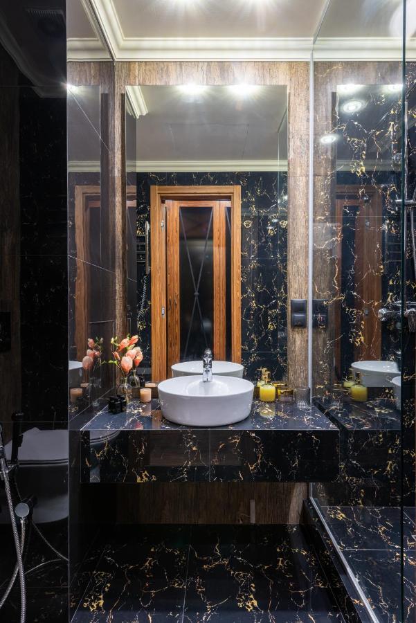 Mr Grey Boutique Hotel Odessa Dış mekan fotoğraf